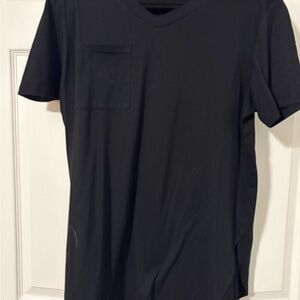 L&B Black Short Sleeve V-Neck Tee